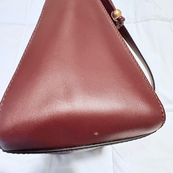 🎉2xHP🎉 Vince Camuto Marie Leather Shoulder Bag in Sandlewood - Picture 8 of 9